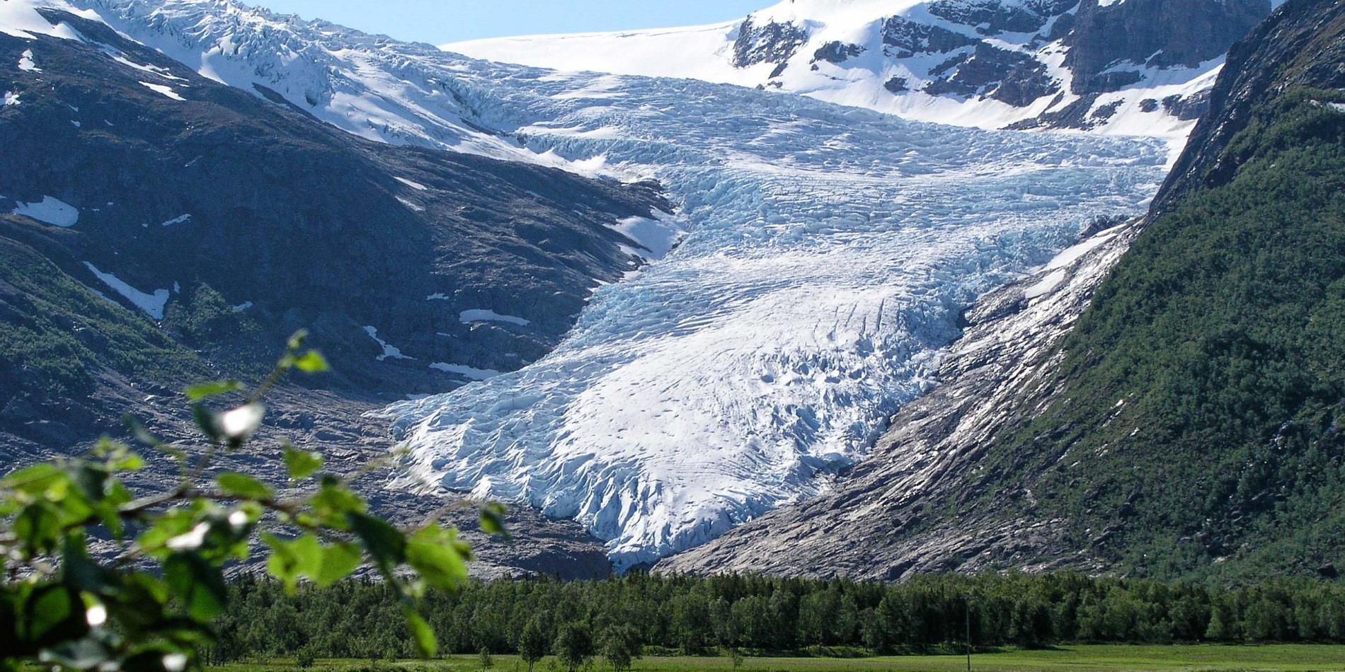 En av de mest imponerande vyerna-Svartisens glaciär