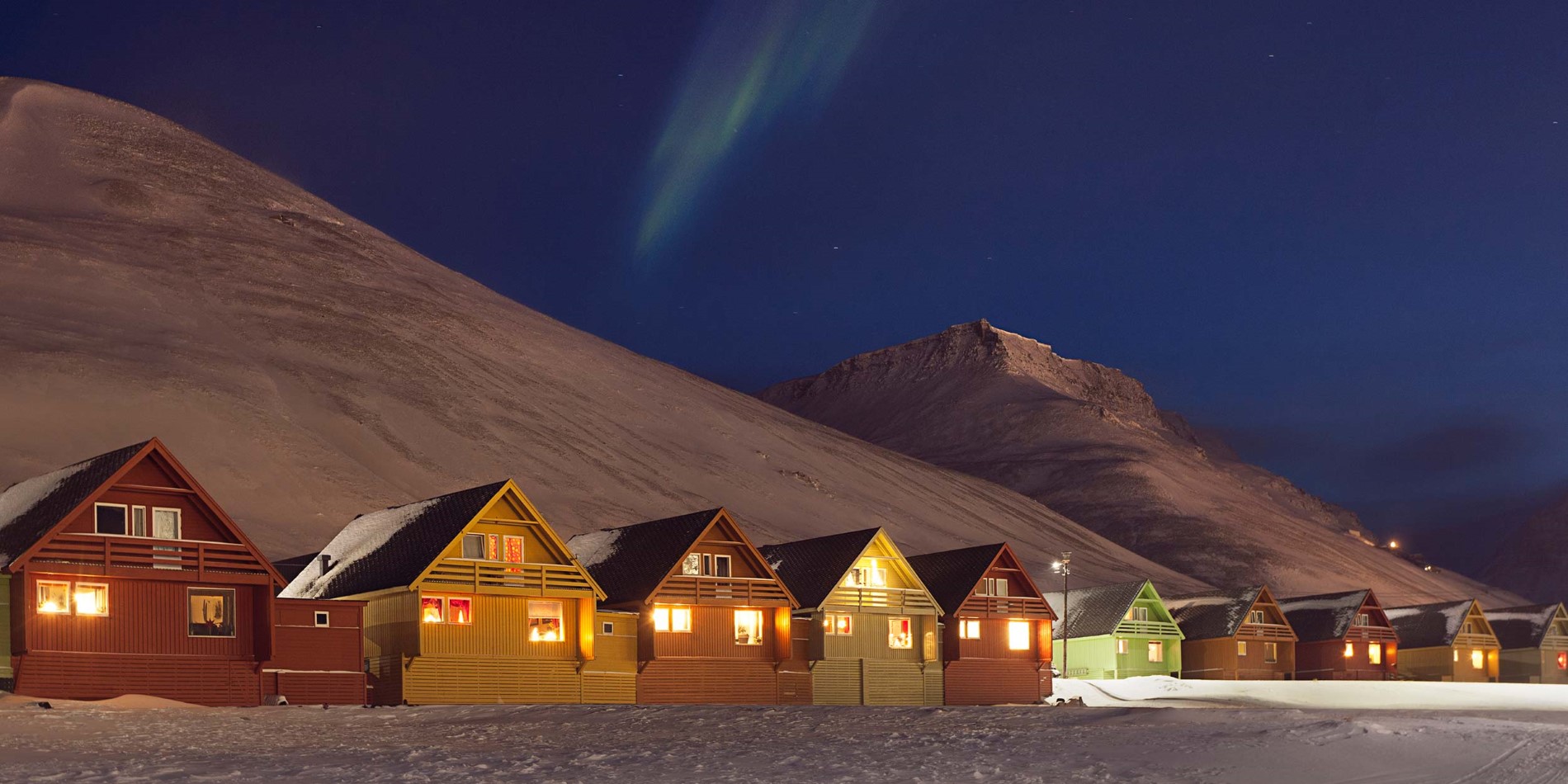 Longyearbyen på natten